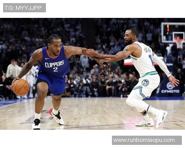 火箭队与快船队2017至2018赛季精彩对决回顾与分析